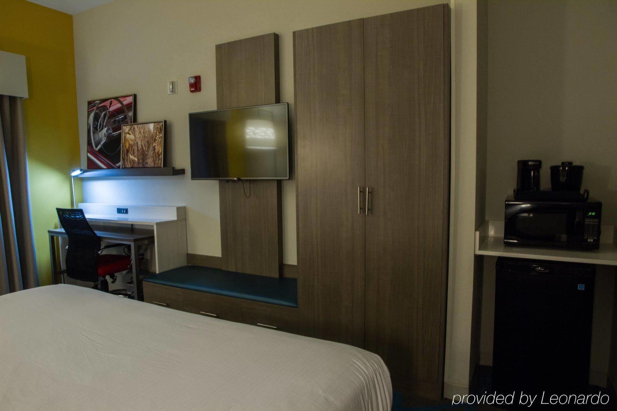 Holiday Inn Express & Suites Litchfield By Ihg Ngoại thất bức ảnh