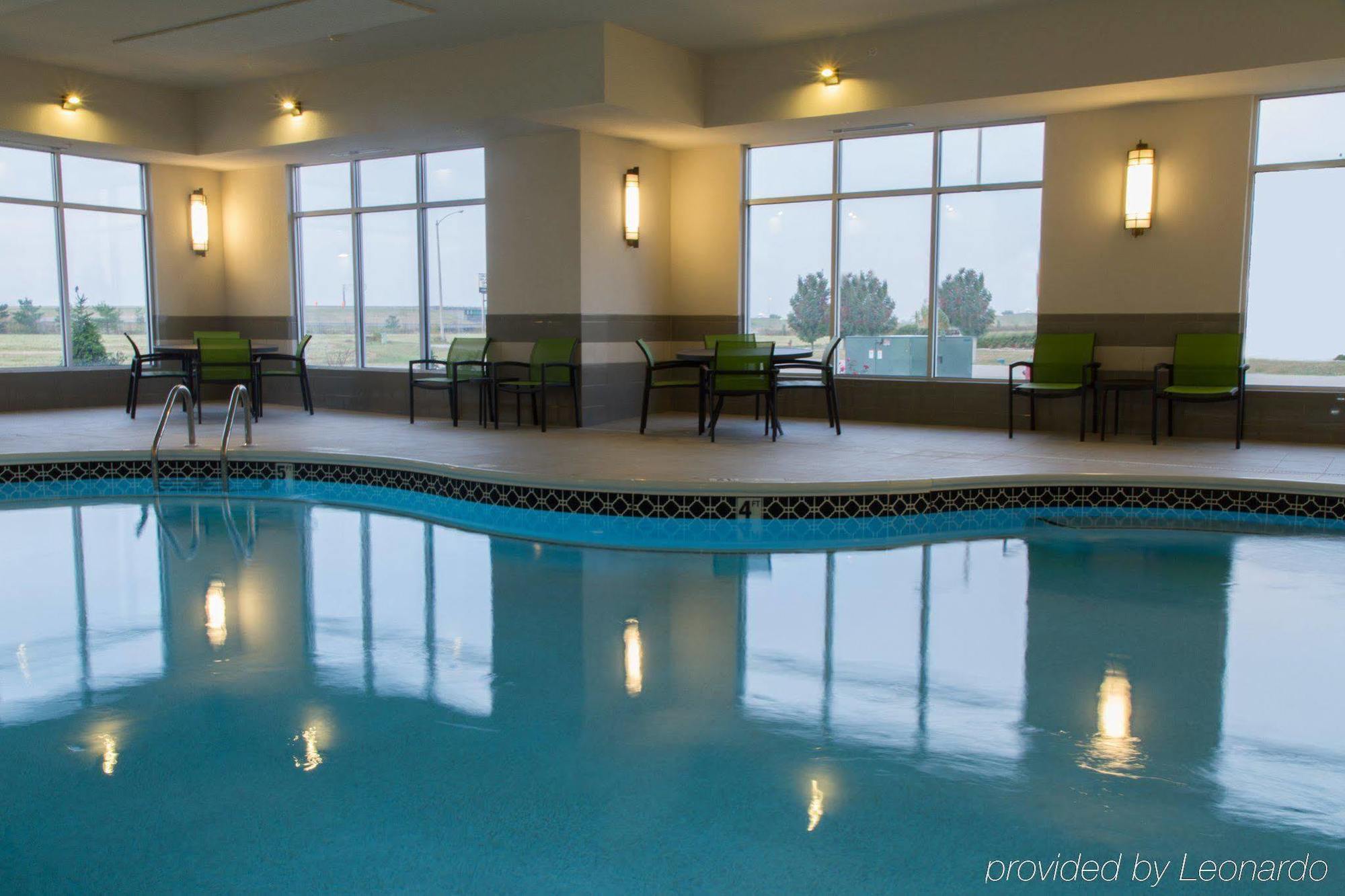 Holiday Inn Express & Suites Litchfield By Ihg Ngoại thất bức ảnh