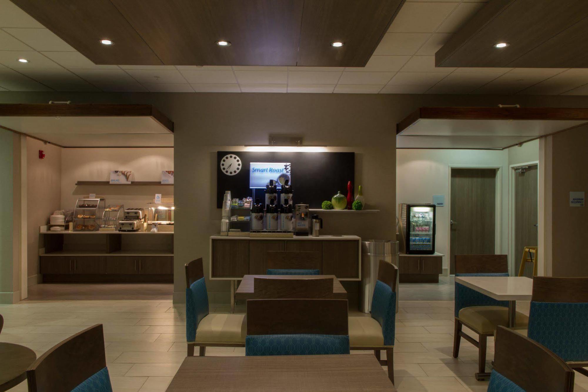Holiday Inn Express & Suites Litchfield By Ihg Ngoại thất bức ảnh